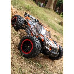 Voiture RC Electrique 4x4 Striker 1/14 (75Km/h)