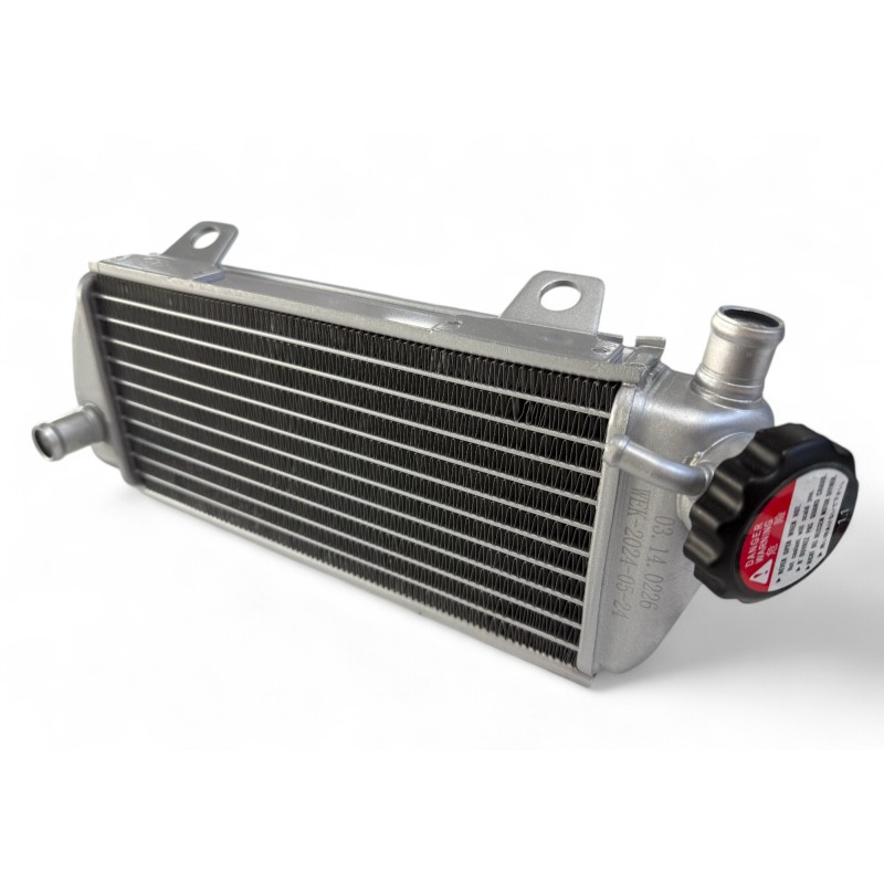 Radiateur droit - ERZ 450cc